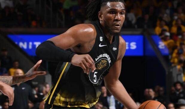 九游体育官网-进攻篮板之王！卢尼3次封王：勇士头号硬汉价廉物美